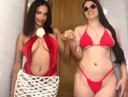 RoyalCams live couple